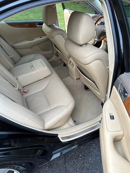 2005 Lexus ES 4th Gen - Image 5 of 13