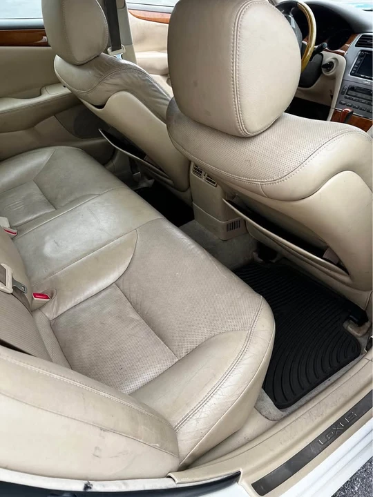 2005 Lexus ES 4th Gen - Image 9 of 10