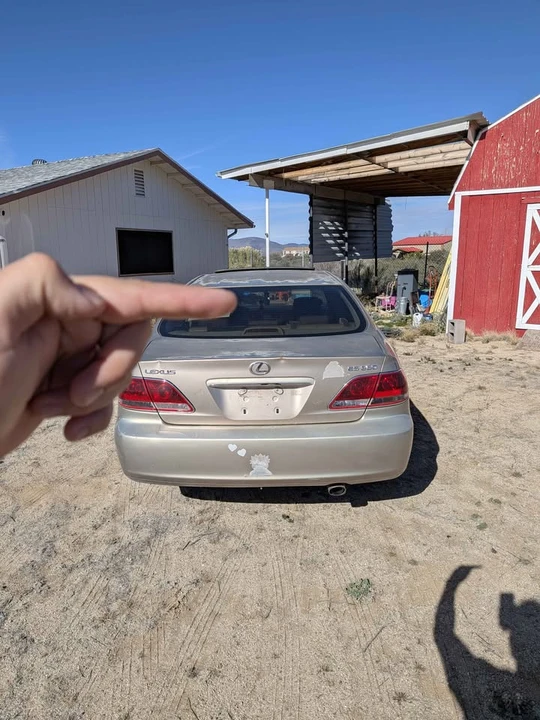 2005 Lexus ES 4th Gen - Image 5 of 9