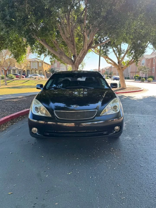 2005 Lexus ES 4th Gen - Image 4 of 16