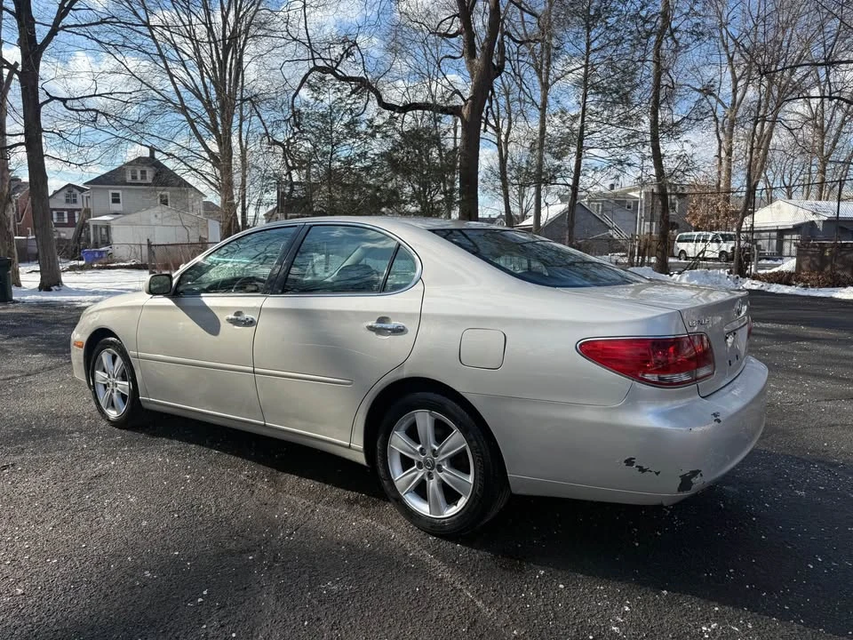 2005 Lexus ES 4th Gen - Image 7 of 16