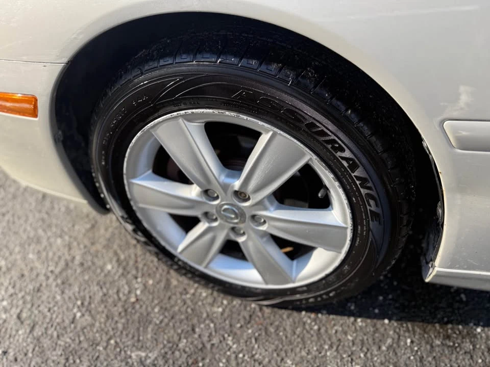 2005 Lexus ES 4th Gen - Image 16 of 16