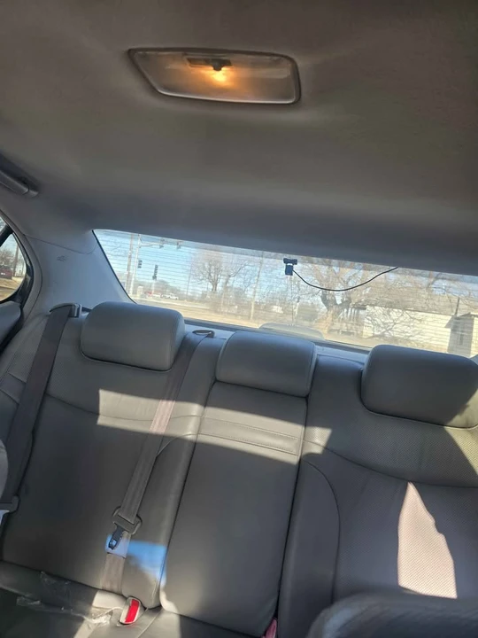 2005 Lexus ES 4th Gen - Image 10 of 15