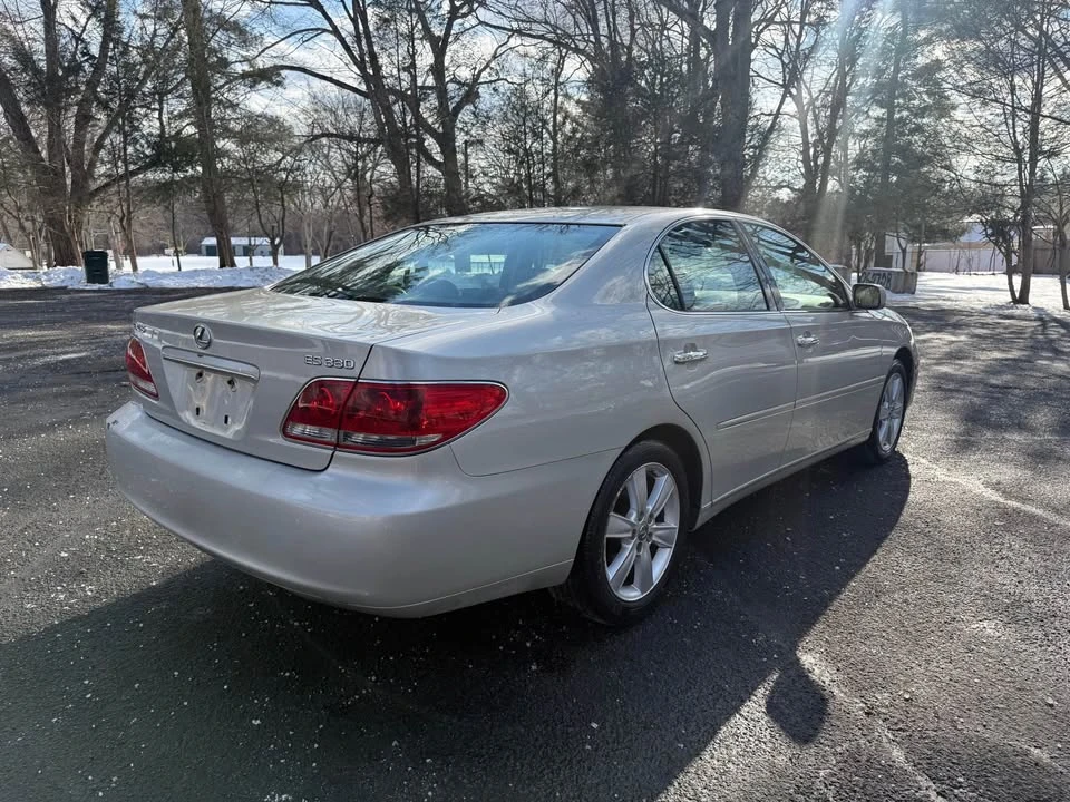 2005 Lexus ES 4th Gen - Image 4 of 16