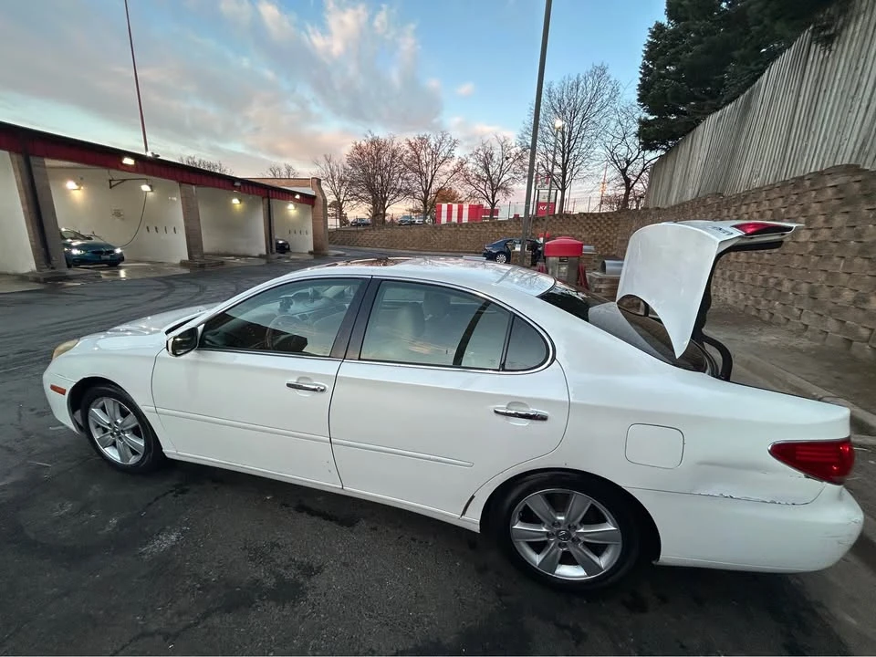 2005 Lexus ES 4th Gen - Image 5 of 8