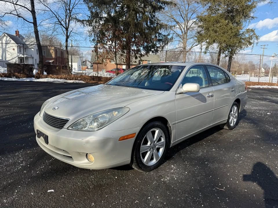 2005 Lexus ES 4th Gen - Image 5 of 16