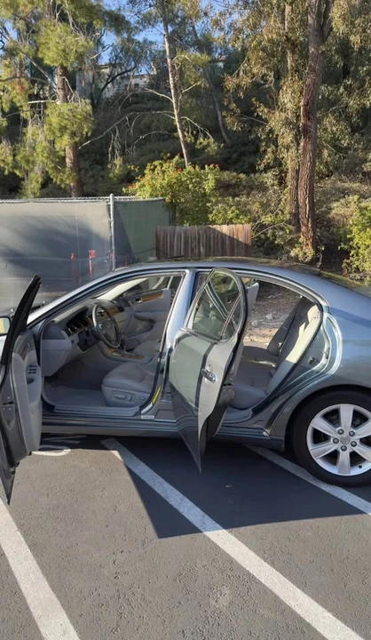 2005 Lexus ES 4th Gen - Image 3 of 7