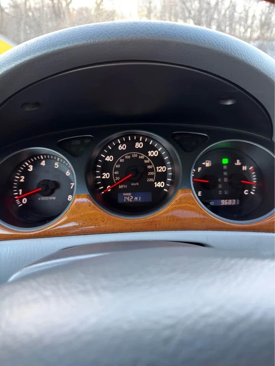 2005 Lexus ES 4th Gen - Image 11 of 14