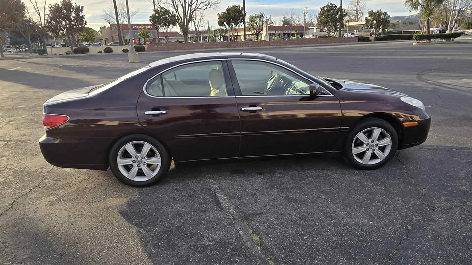 2005 Lexus ES 3rd Gen - Image 3 of 6