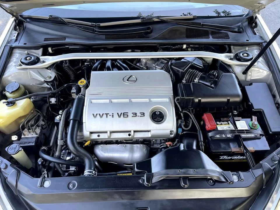 2005 Lexus ES 4th Gen - Image 11 of 11