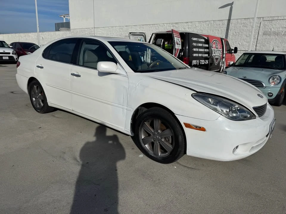2005 Lexus ES 4th Gen - Image 4 of 11