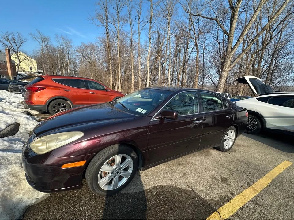 2005 Lexus ES 4th Gen - Image 2 of 7