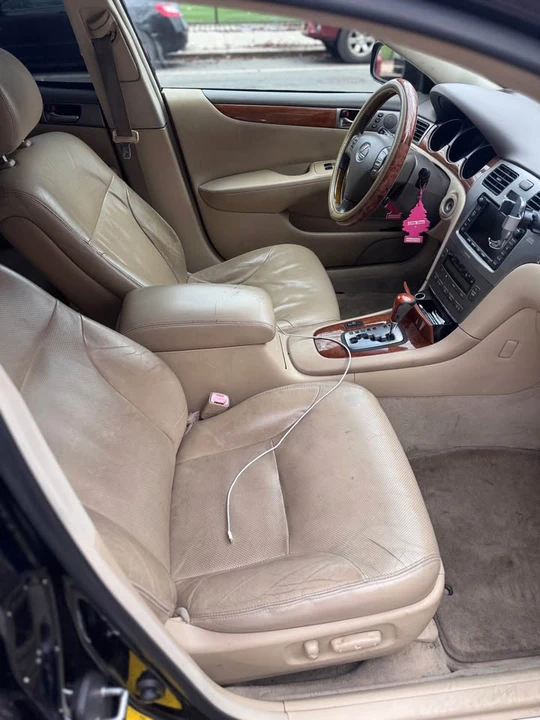 2005 Lexus ES 4th Gen - Image 5 of 5