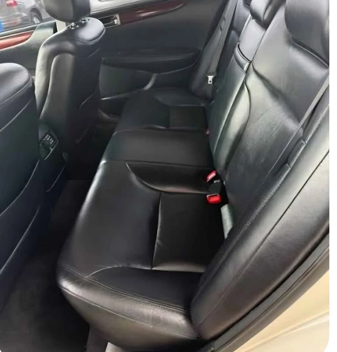 2005 Lexus ES 4th Gen - Image 16 of 19