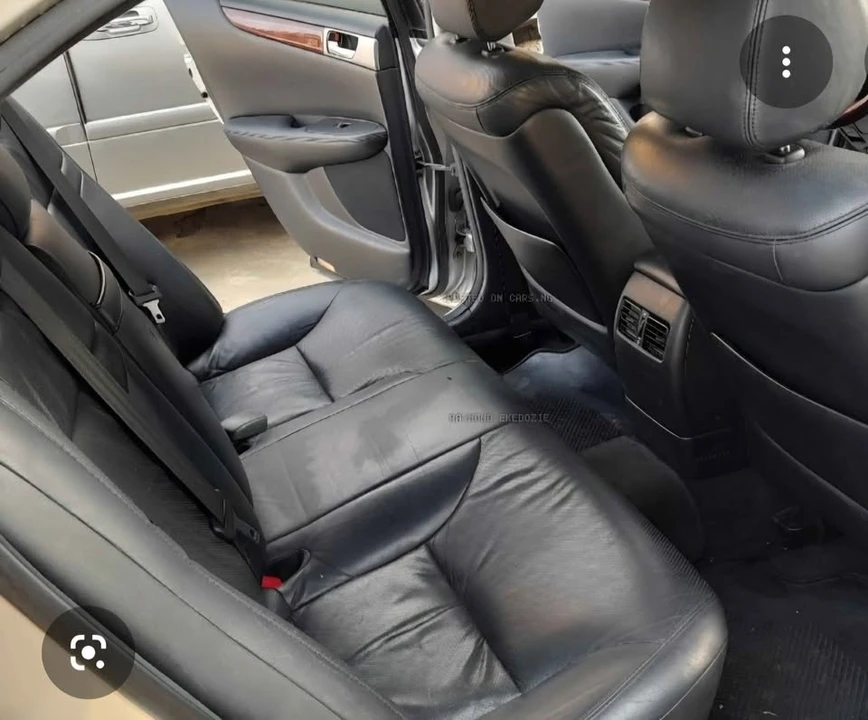 2005 Lexus ES 4th Gen - Image 14 of 19
