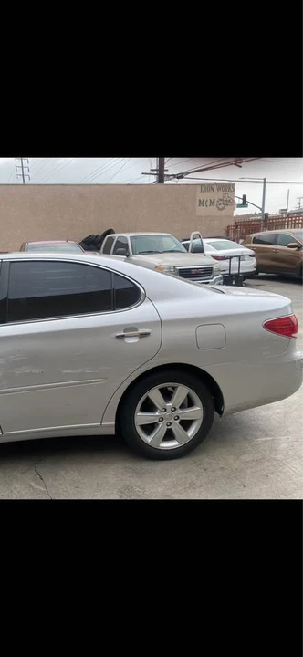 2005 Lexus ES 4th Gen - Image 7 of 9