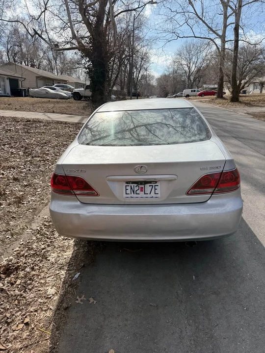 2005 Lexus ES 4th Gen - Image 3 of 6