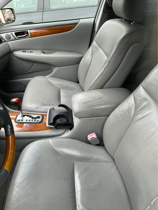 2005 Lexus ES 4th Gen - Image 3 of 5