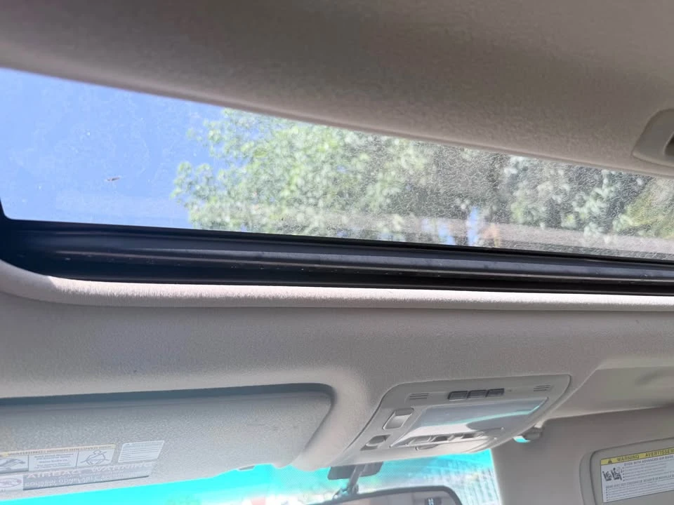 2005 Lexus ES 4th Gen - Image 3 of 5