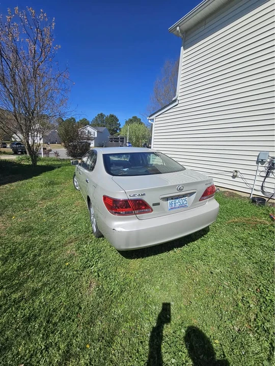 2005 Lexus ES 4th Gen - Image 5 of 8