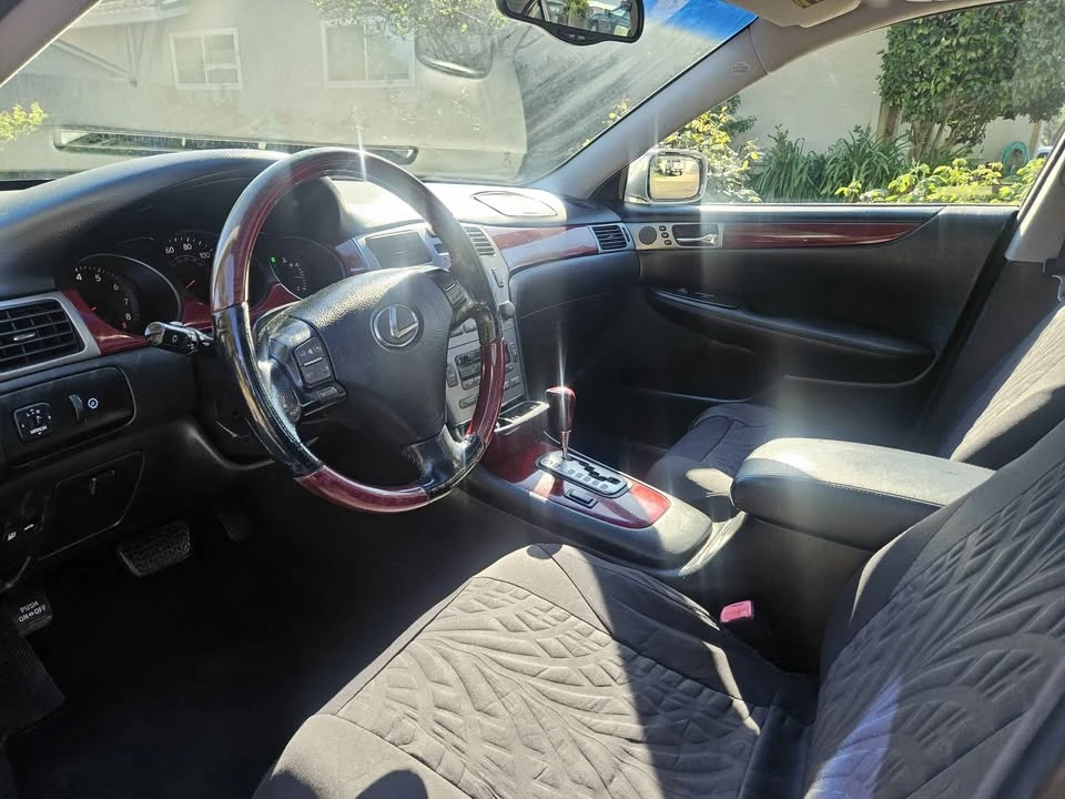 2005 Lexus ES 4th Gen - Image 7 of 13