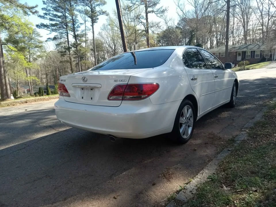 2005 Lexus ES 4th Gen - Image 2 of 12