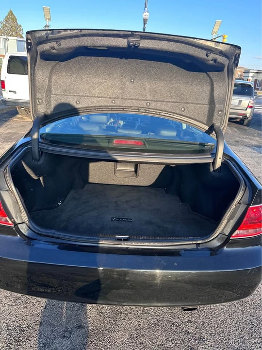 2005 Lexus ES 4th Gen - Image 9 of 13