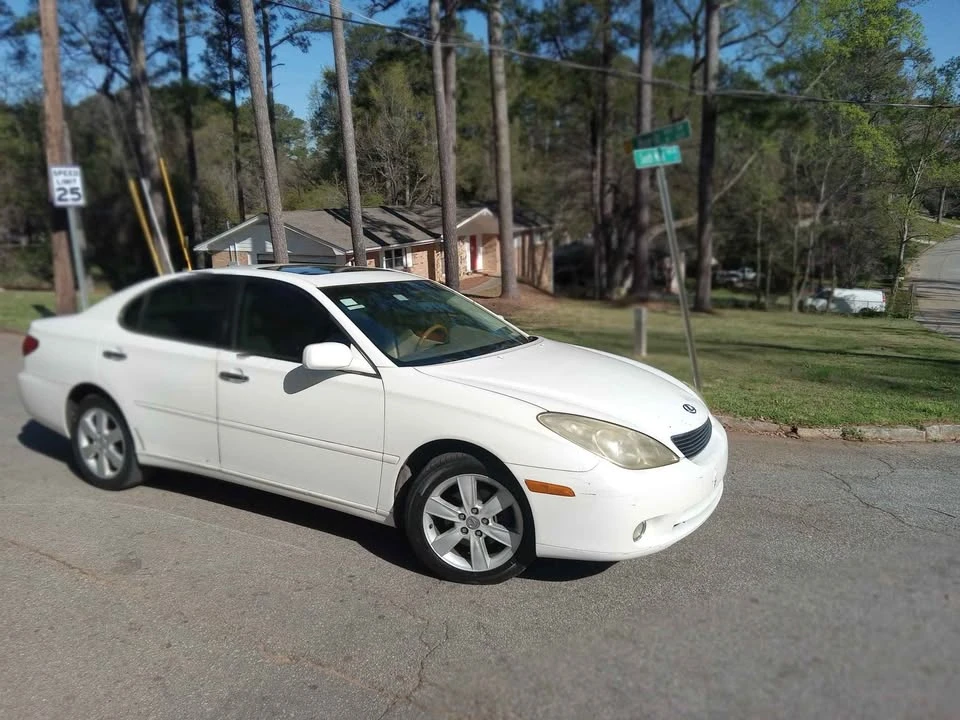 2005 Lexus ES 4th Gen - Image 4 of 12