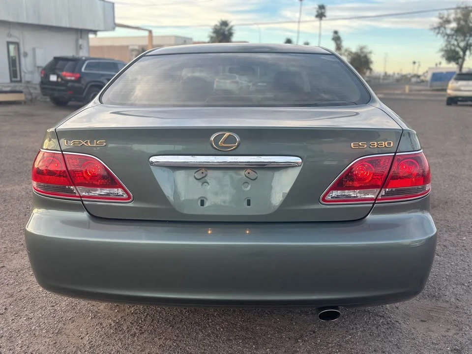 2005 Lexus ES 4th Gen - Image 4 of 12