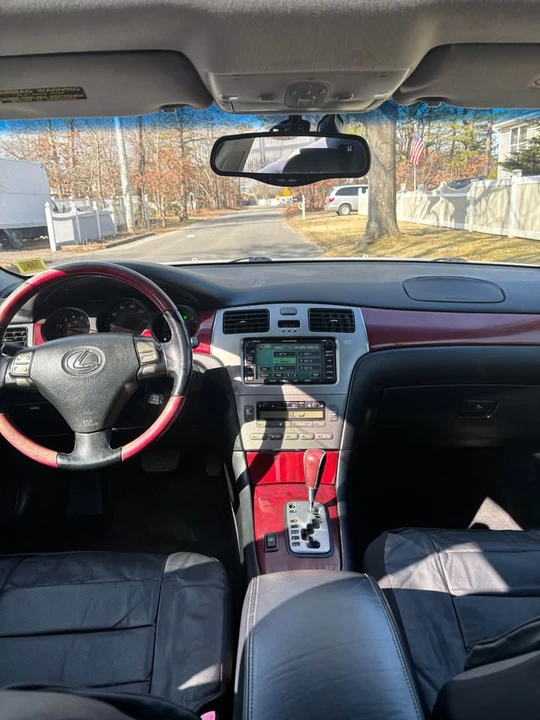 2005 Lexus ES 4th Gen - Image 6 of 10