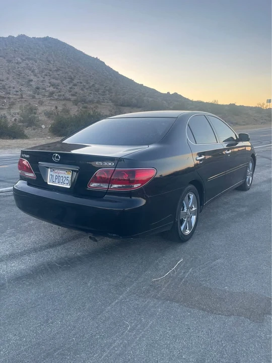 2005 Lexus ES 4th Gen - Image 5 of 15