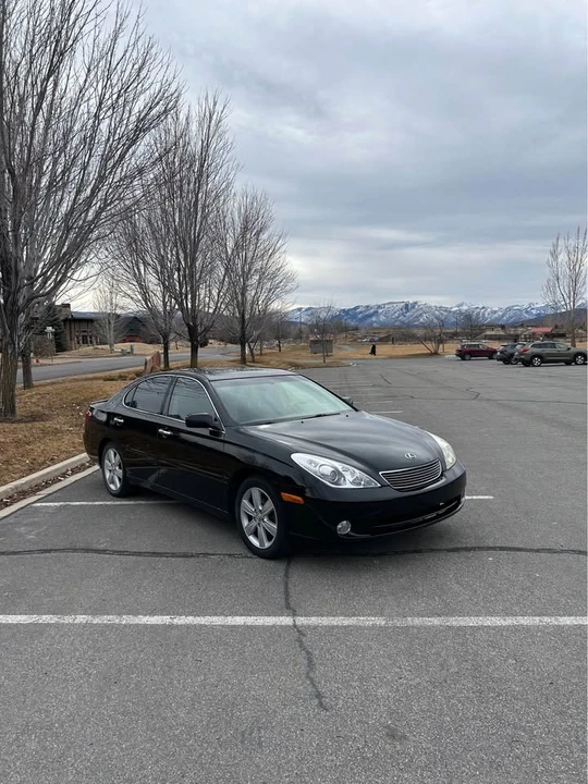 2005 Lexus ES 4th Gen - Image 6 of 11