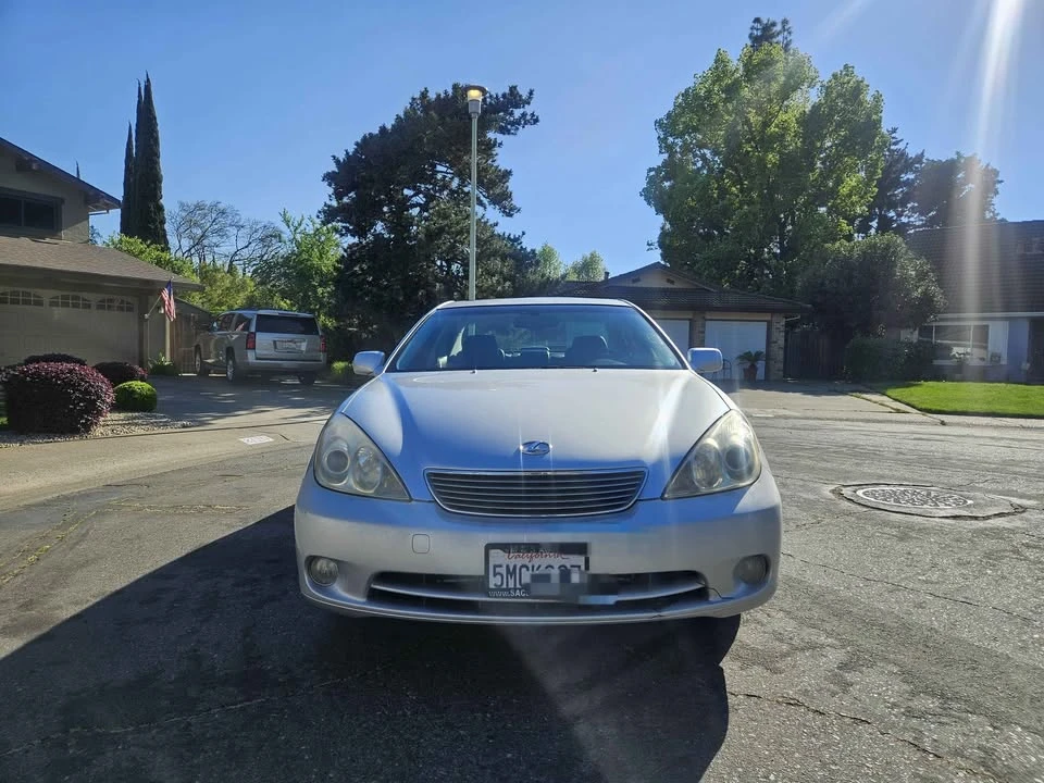 2005 Lexus ES 4th Gen - Image 3 of 13