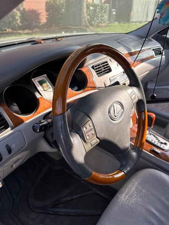 2005 Lexus ES 4th Gen - Image 6 of 9