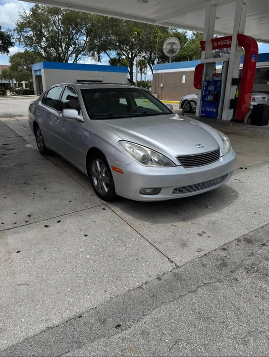2005 Lexus ES 4th Gen - Image 18 of 20