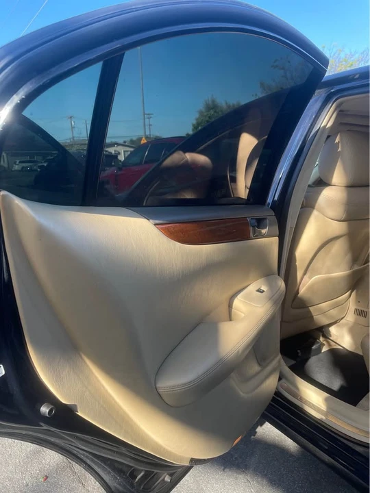 2005 Lexus ES 4th Gen - Image 8 of 17