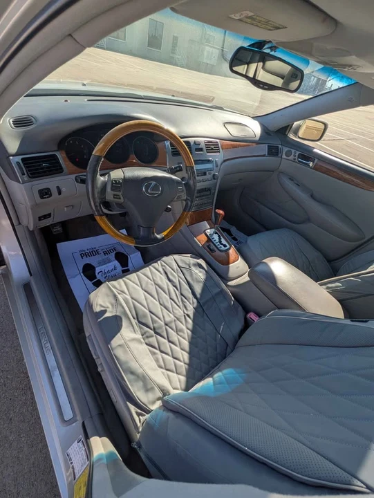 2005 Lexus ES 4th Gen - Image 7 of 17
