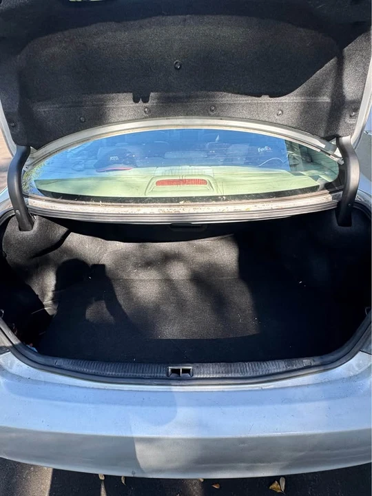 2005 Lexus ES 4th Gen - Image 15 of 20
