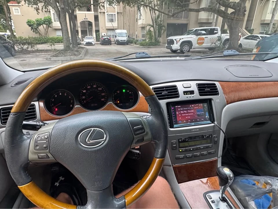 2005 Lexus ES 4th Gen - Image 20 of 20