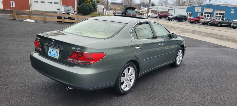 2005 Lexus ES 4th Gen - Image 3 of 9