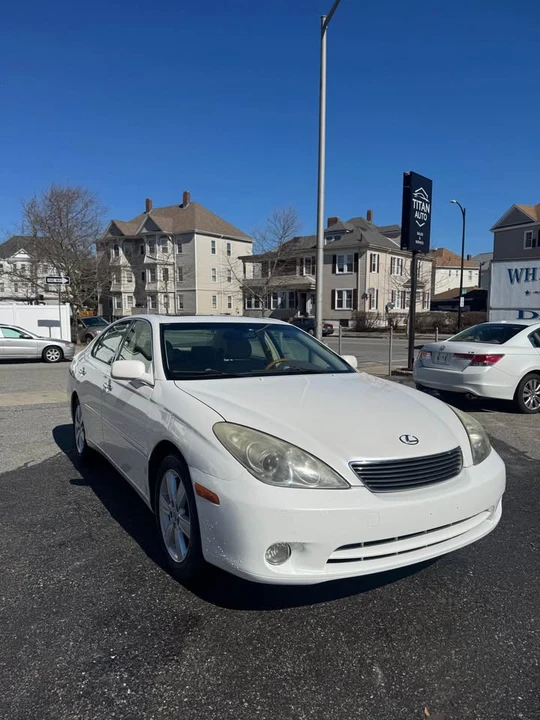 2005 Lexus ES 4th Gen - Image 4 of 8