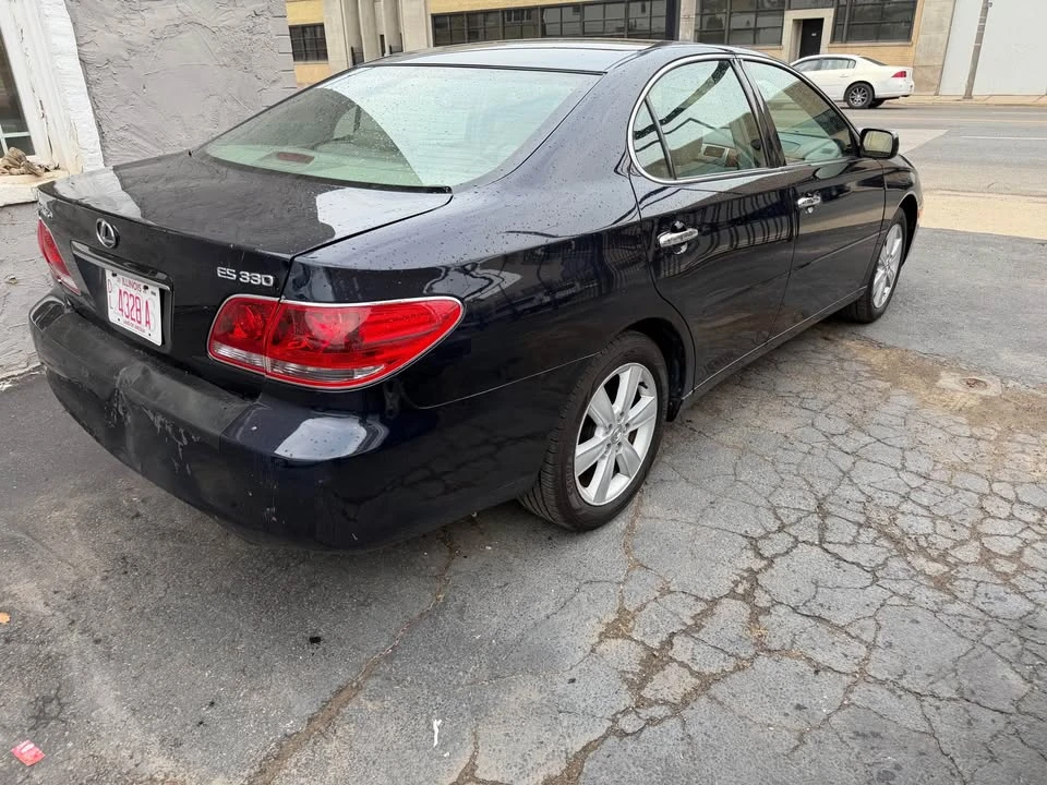 2005 Lexus ES 4th Gen - Image 4 of 15