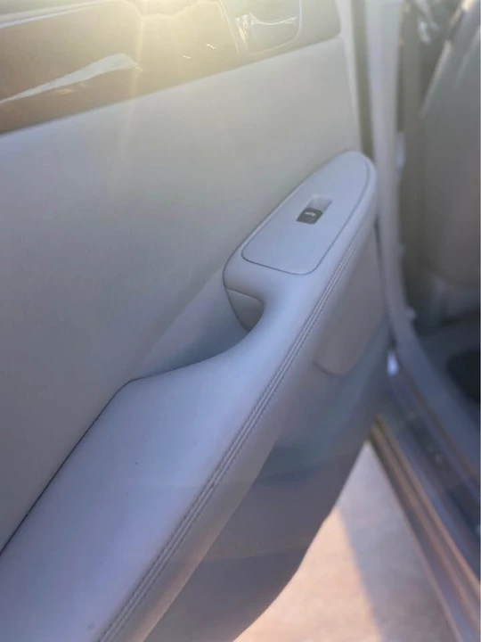 2005 Lexus ES 4th Gen - Image 14 of 20