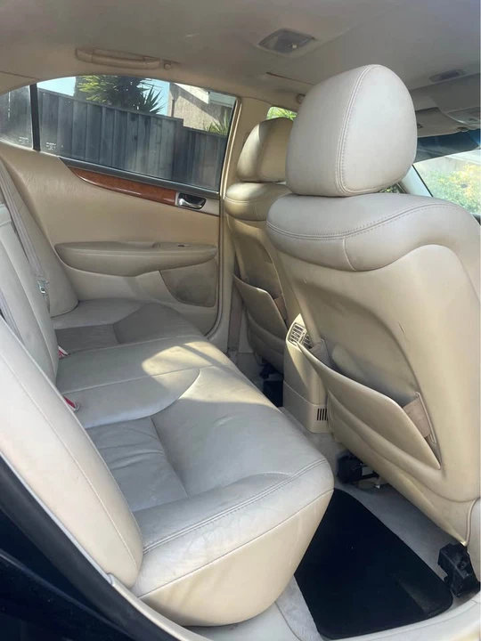 2005 Lexus ES 4th Gen - Image 14 of 17
