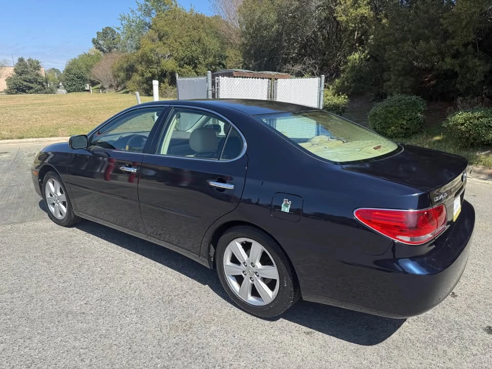 2005 Lexus ES 4th Gen - Image 5 of 7
