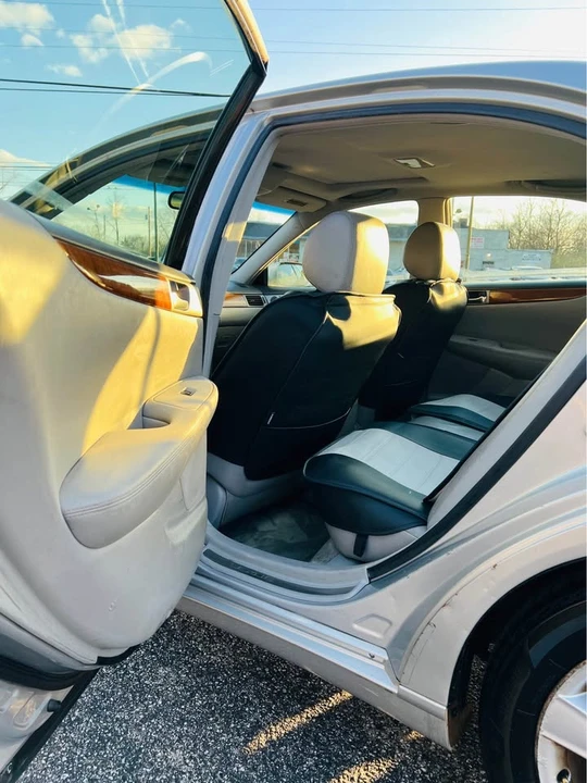 2005 Lexus ES 4th Gen - Image 10 of 15