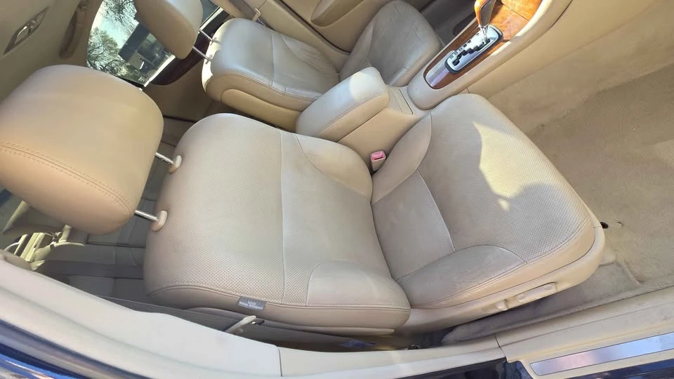 2005 Lexus ES 4th Gen - Image 10 of 19