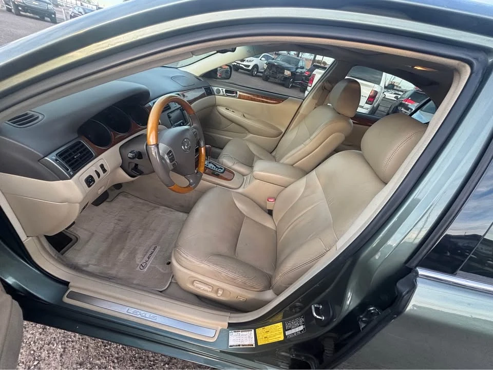 2005 Lexus ES 4th Gen - Image 7 of 12