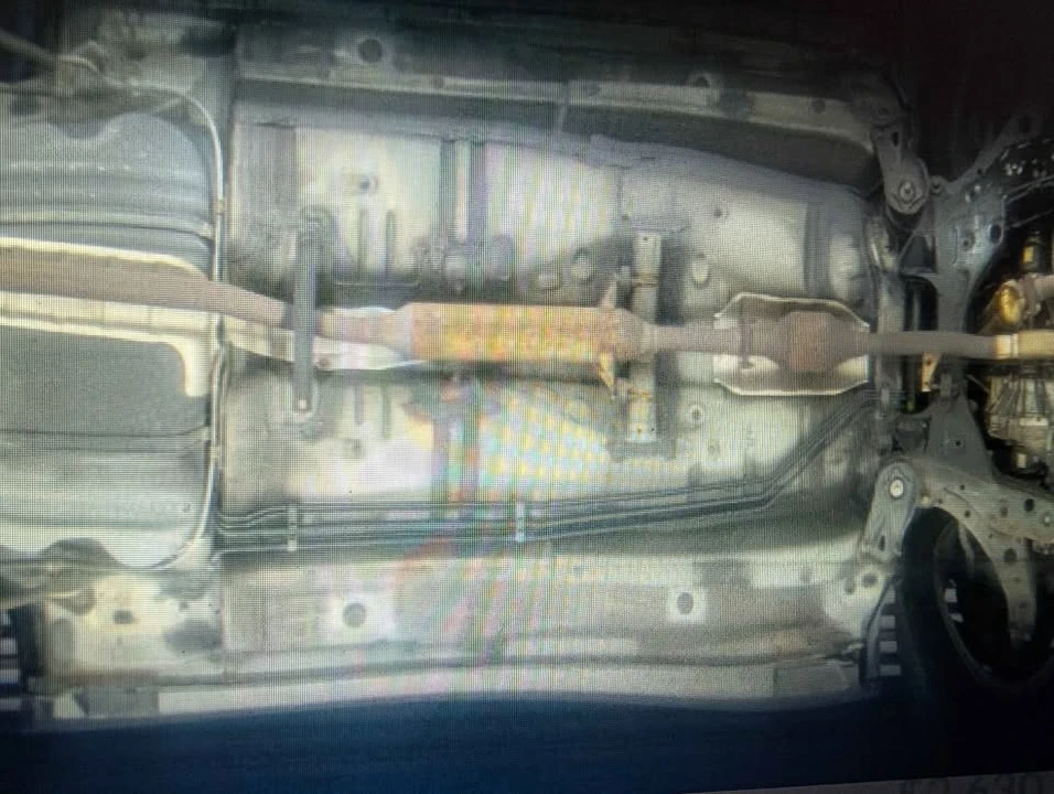 2005 Lexus ES 4th Gen - Image 11 of 19