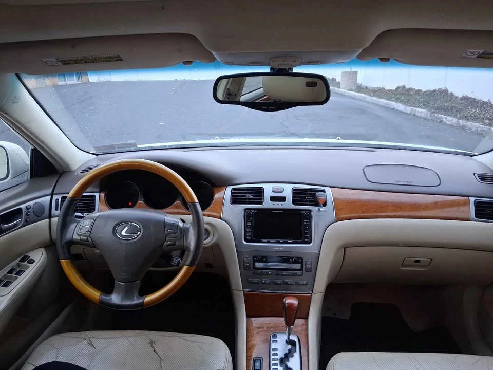 2005 Lexus ES 4th Gen - Image 6 of 7